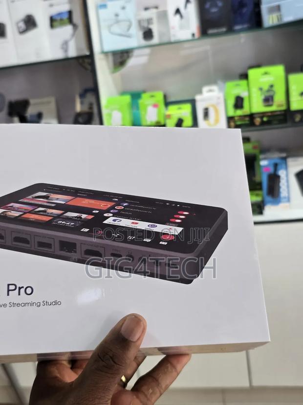 Yolobox Pro Portable Live Streaming Studio Switcher · Photo 3