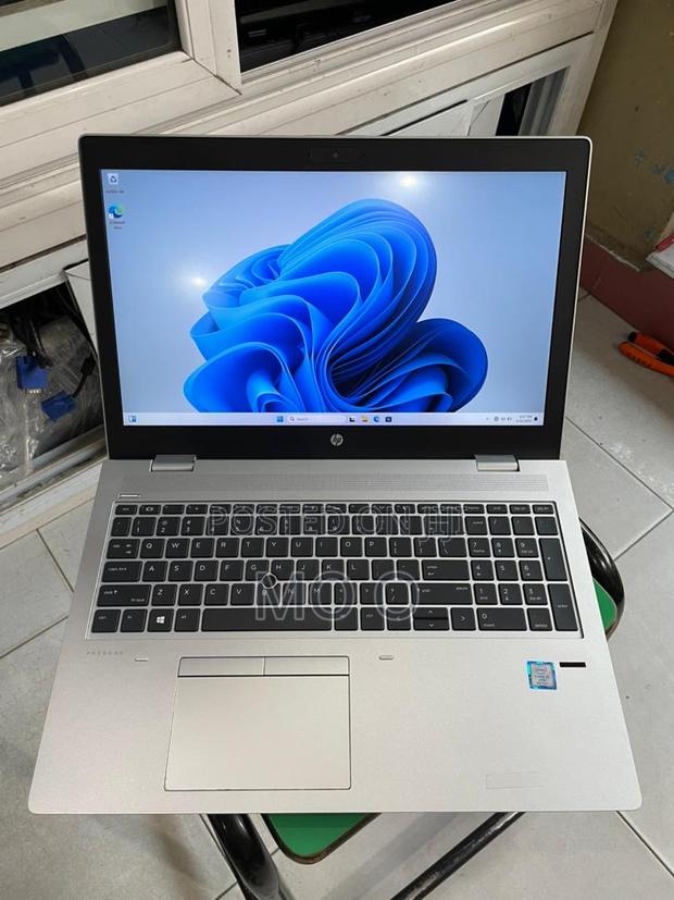Laptop HP ProBook 640 G4 8GB Intel Core i5 SSD 256GB · Photo 2