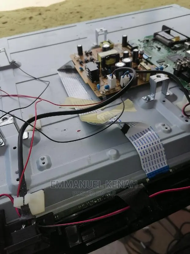 Express Tv Repairs and Multi Tv Installation. · Photo 1