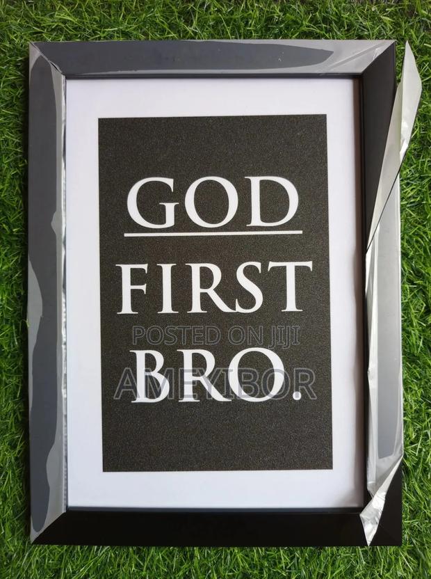 Framed Artworks · Photo 2