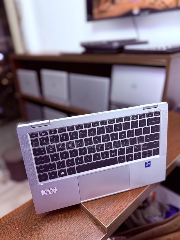 Laptop HP EliteBook x360 1030 G8 16GB Intel Core i7 SSD 512GB · Photo 3