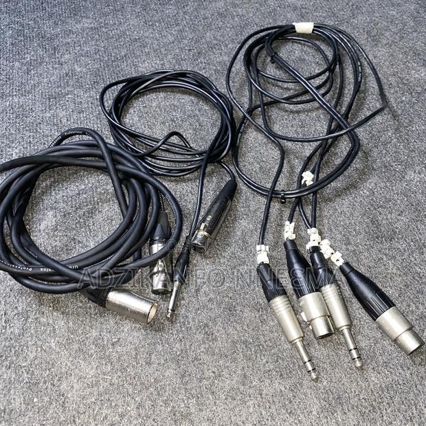 Short XLR Cables · Photo 2