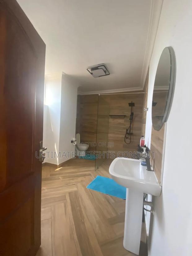 Furnished 2bdrm Apartment in Osu for rent · Photo 5