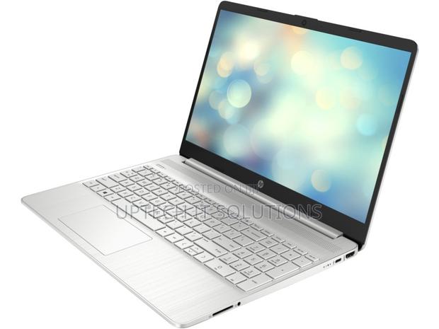 New Laptop HP 15 4GB Intel HDD 256GB · Photo 3