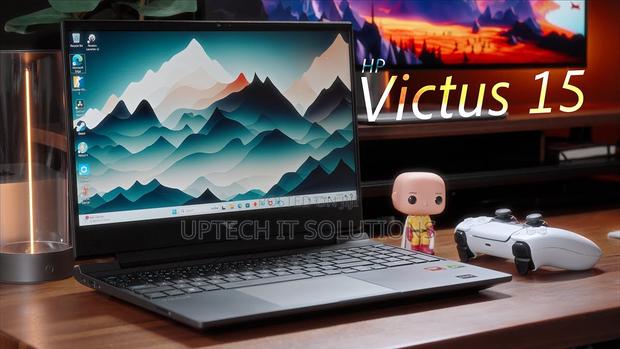 New Laptop HP Victus 15 4GB Intel Core I5 SSD 512GB · Photo 2