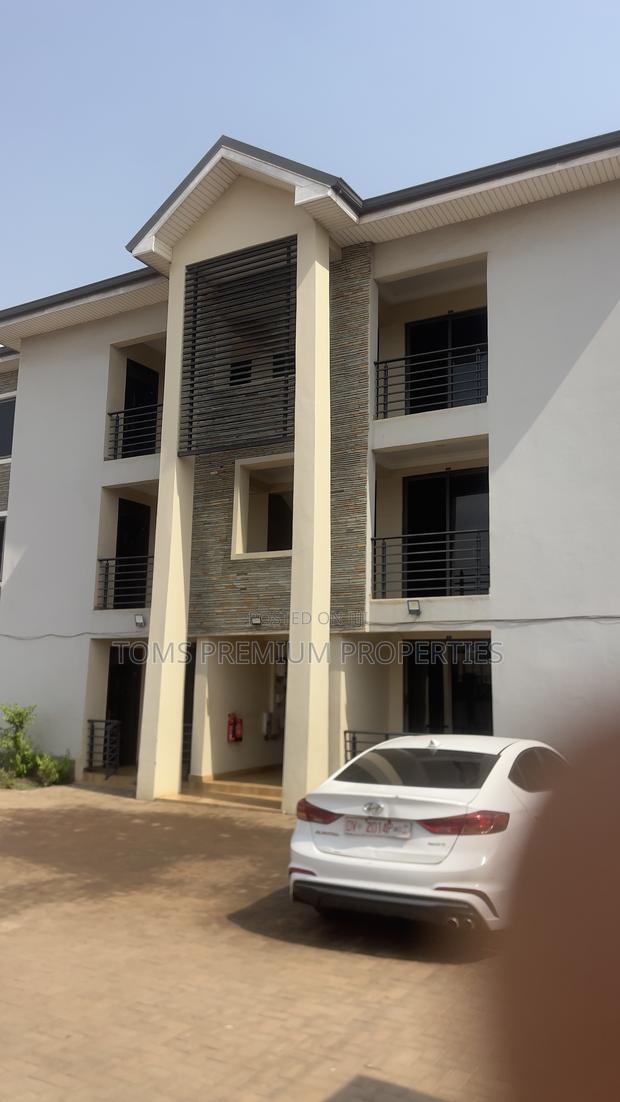 2bdrm Apartment in Botwe School for rent · Photo 8