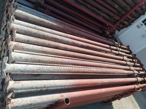 Metal Pipes/Acrojacks/Props/Jacks · Photo 4