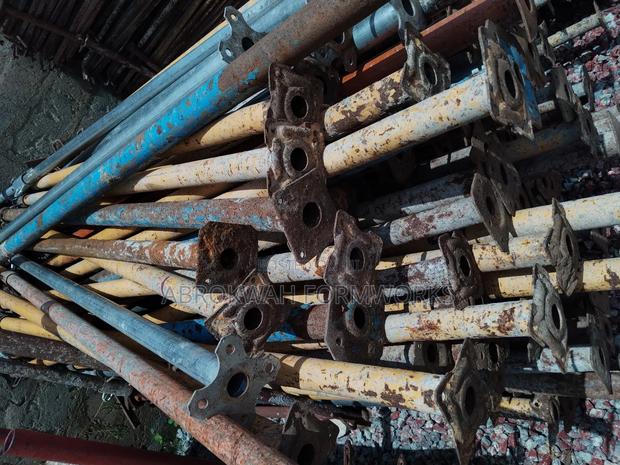 Metal Pipes/Acrojacks/Props/Jacks · Photo 8