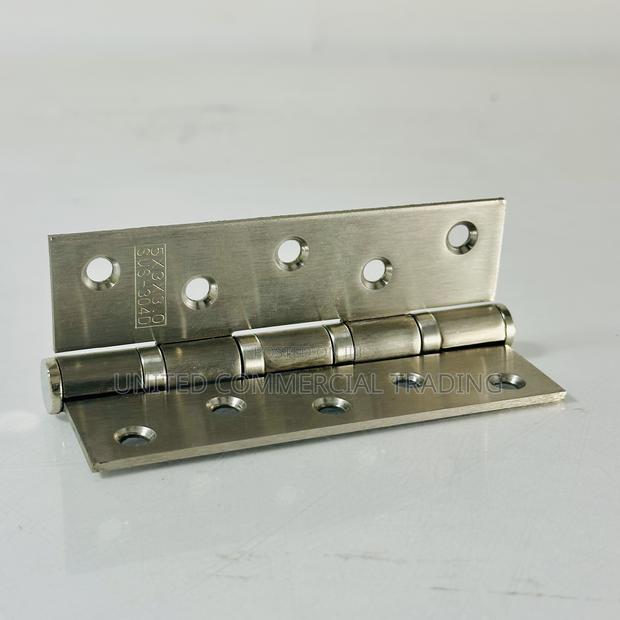Door Hinges (LHS) · Photo 1