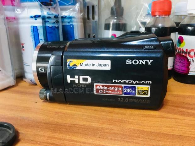 Sony HDR-XR550: Capture Life's Moments in Stunning 1080p HD · Photo 1