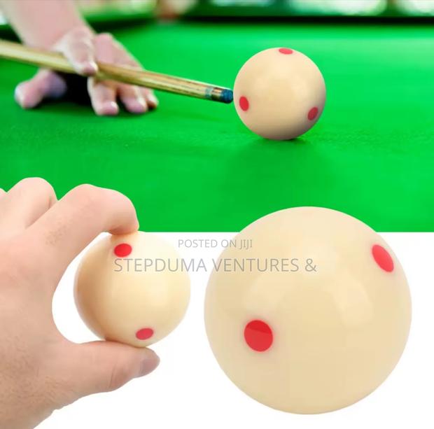 White Cue Ball for Big Table/9ft Marble Pool · Photo 1