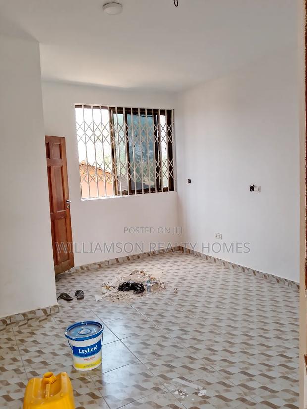2bdrm Apartment in Hfc Estate Area, Spintex for rent · Photo 2