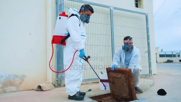 Fumigation People · Photo 1