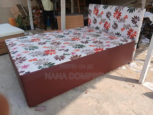 Quality Complete Bed · Photo 2