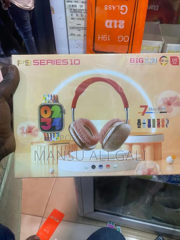 Smart Watch With Headset · Photo 3