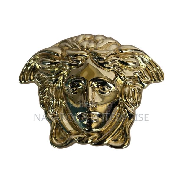 Versace Sofa Design · Photo 1