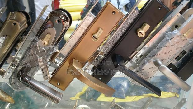 Quality Wooden Door Locks. Different Colors · Photo 1