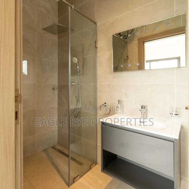 4bdrm House in Cantonments for sale · Photo 4