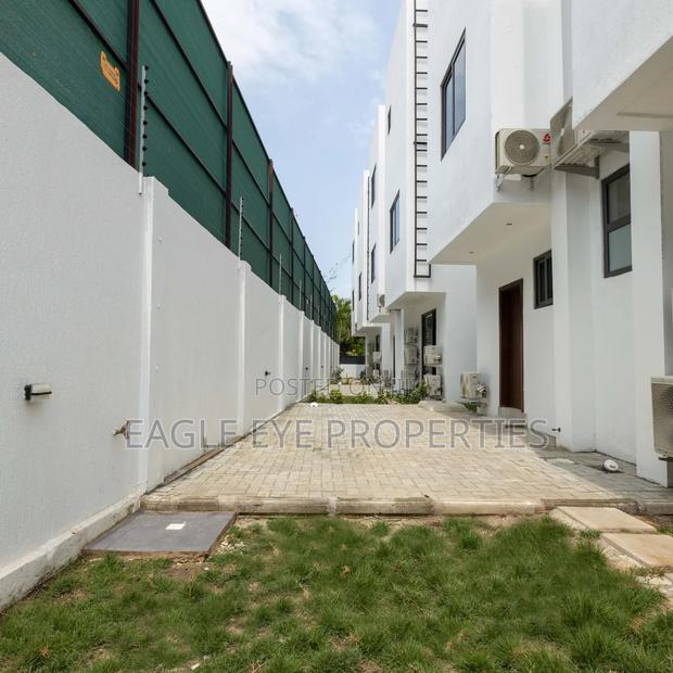 4bdrm House in Cantonments for sale · Photo 7
