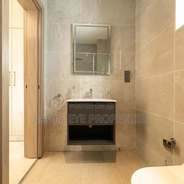 4bdrm House in Cantonments for sale · Photo 8
