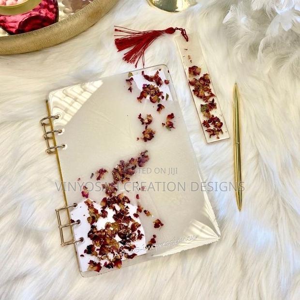 Resin Diary · Photo 7