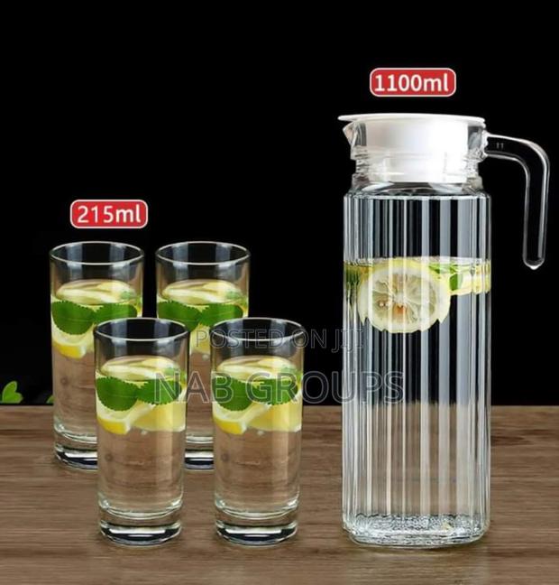 Jug With Highball Glasses · Photo 1