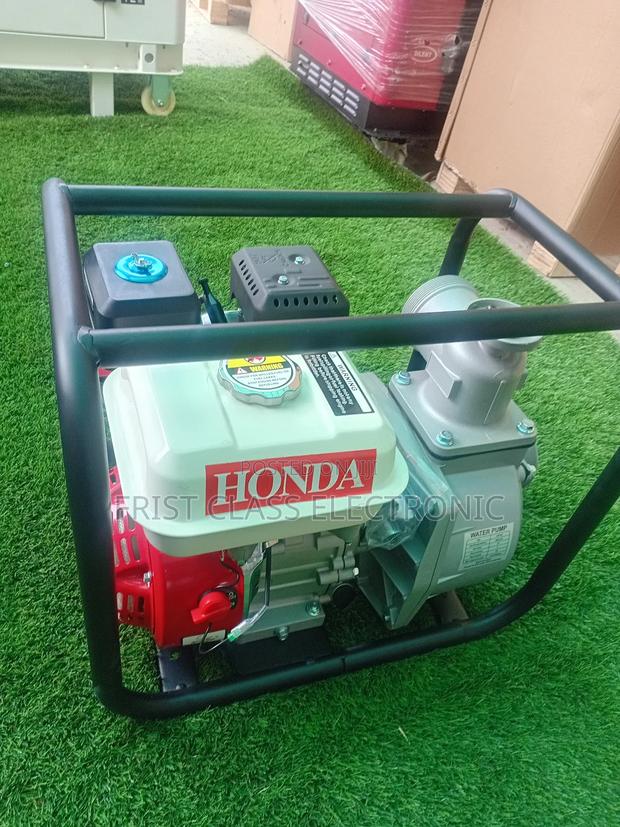 Energetic and Creative Outmoded Water Pump Water Pump 7.5hp · Photo 1
