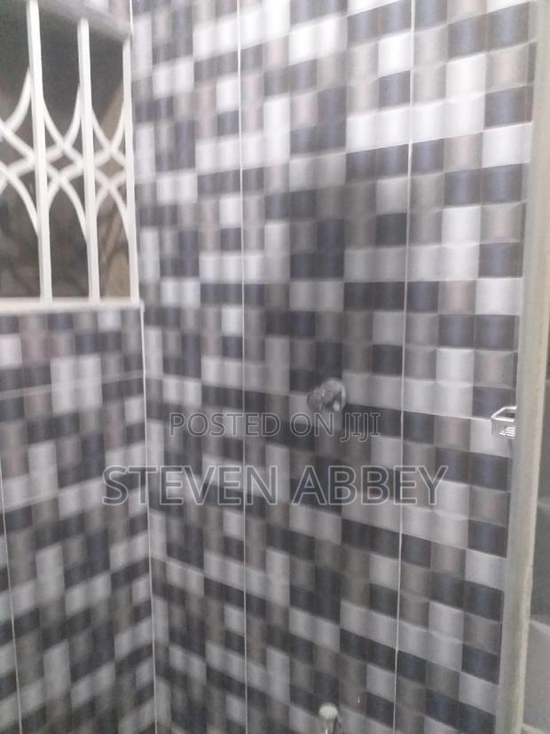 1bdrm Apartment in Adom Agency, Teshie for rent · Photo 6