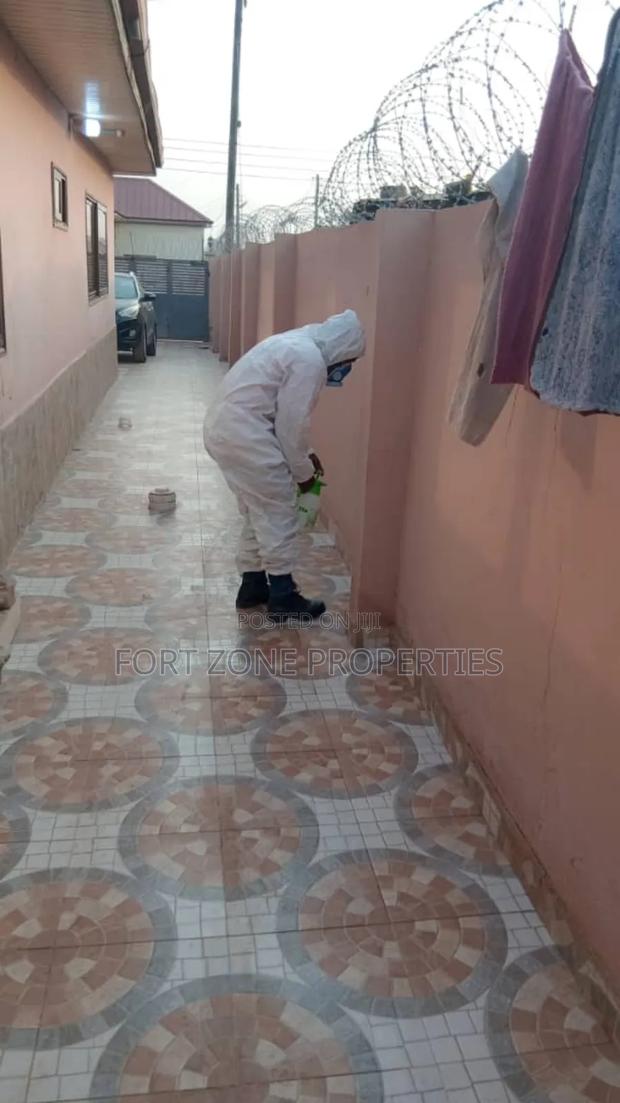 Residence Fumigate. · Photo 1