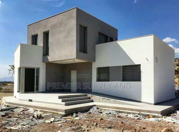 Building Construction Expert · Photo 1