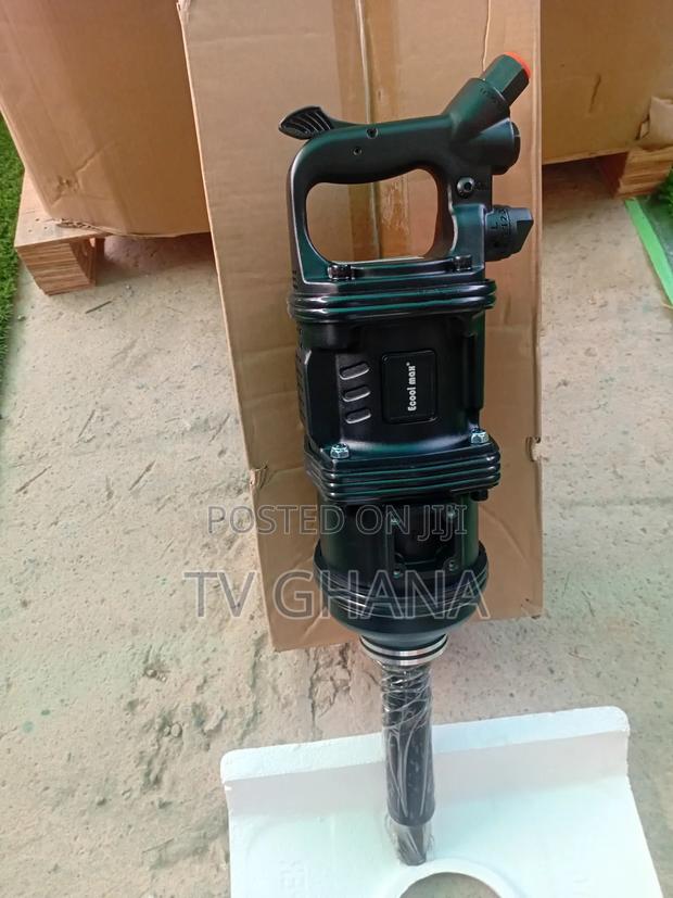 1 Inches 100% Iron Ecoolmax Air Impact Wrench Japan Model Ma · Photo 1