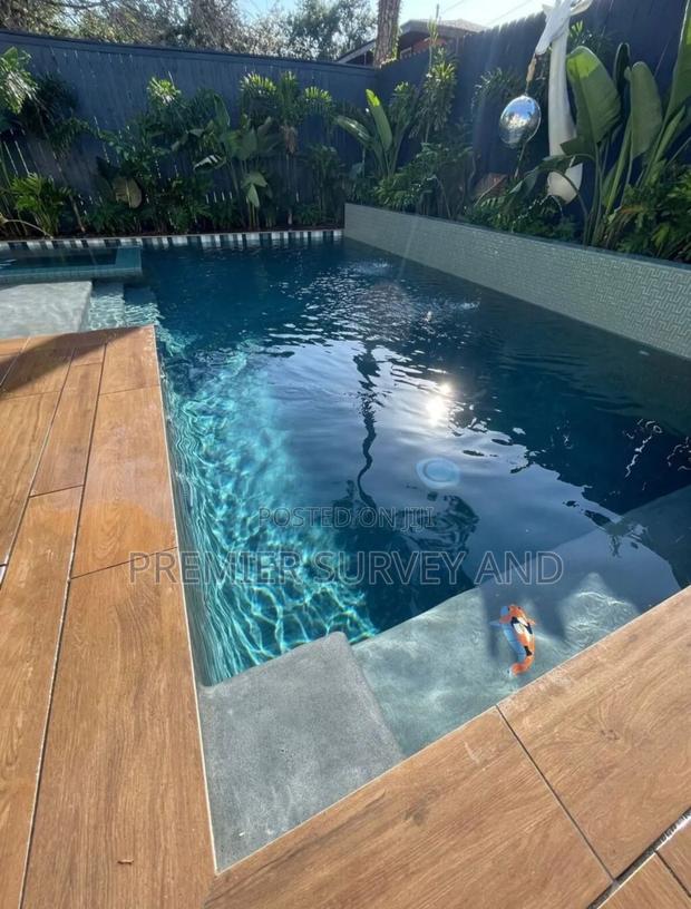 Swimming Pool Constractor · Photo 1