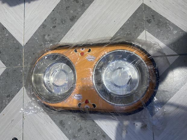 2 in 1 Orange Dog Bowls · Photo 2