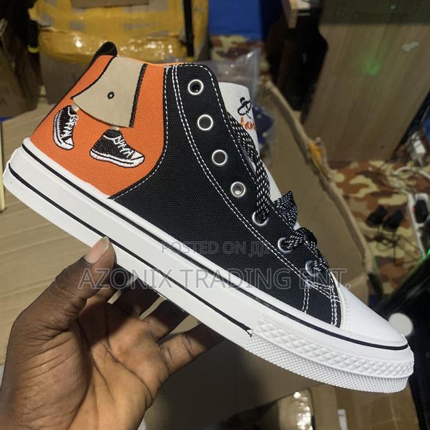 Quality Designed Canvas Sneakers-42 · Photo 1