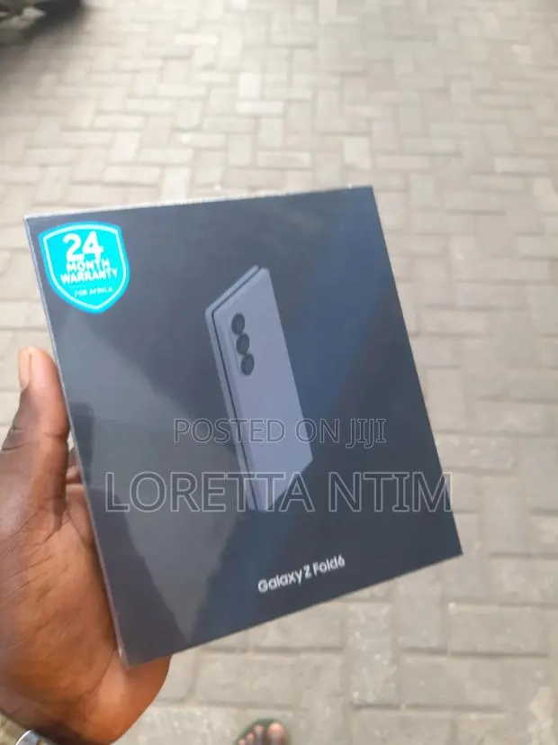 New Samsung Galaxy Z Fold6 512 GB White · Photo 1