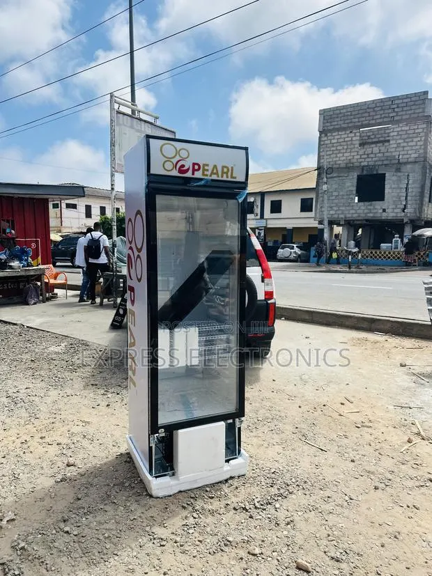 Available at Store Display Fridge PVC-424 Single Door · Photo 1