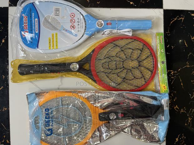 Mosquito Bat Insect Fly Swatter Portable Mosquitos Killer · Photo 2