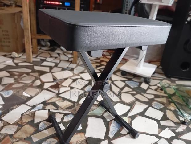 Piano Seat_ Keyboard Stool · Photo 4