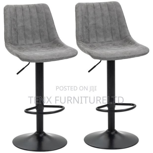 Bar Stool (Set of Two) · Photo 2