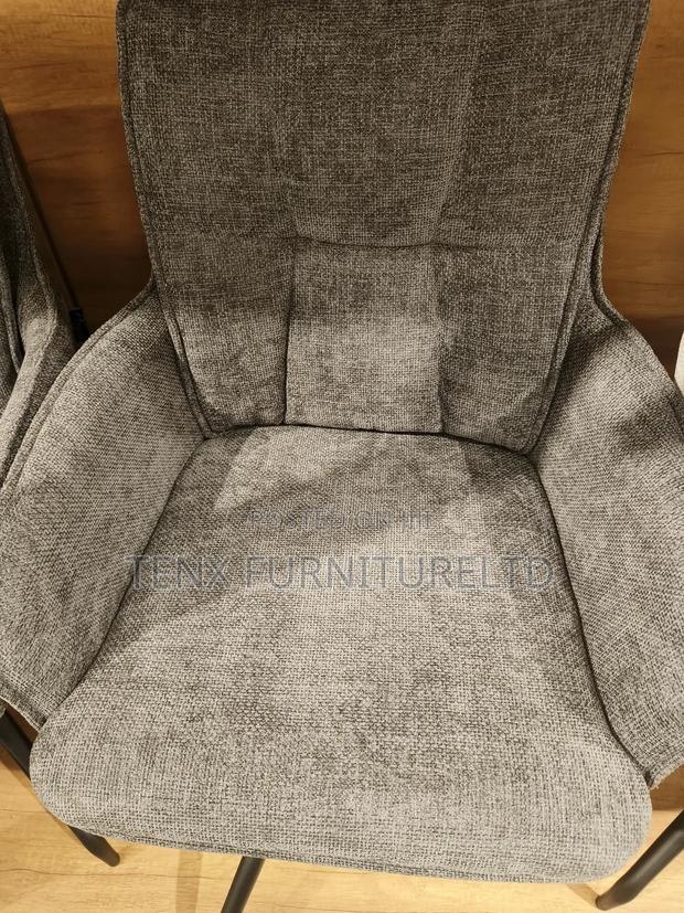 Dining Chair (Swivel) Soft · Photo 1
