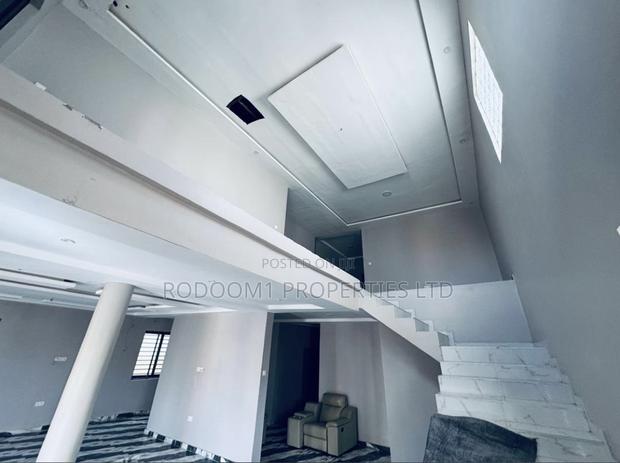 4bdrm House in Lakeside for sale · Photo 6