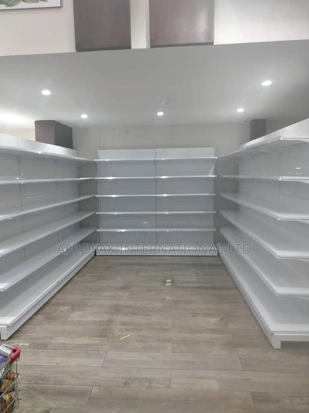 Wall Unit for Supermarkets, Pharmacies and Retail Shops. · Photo 3