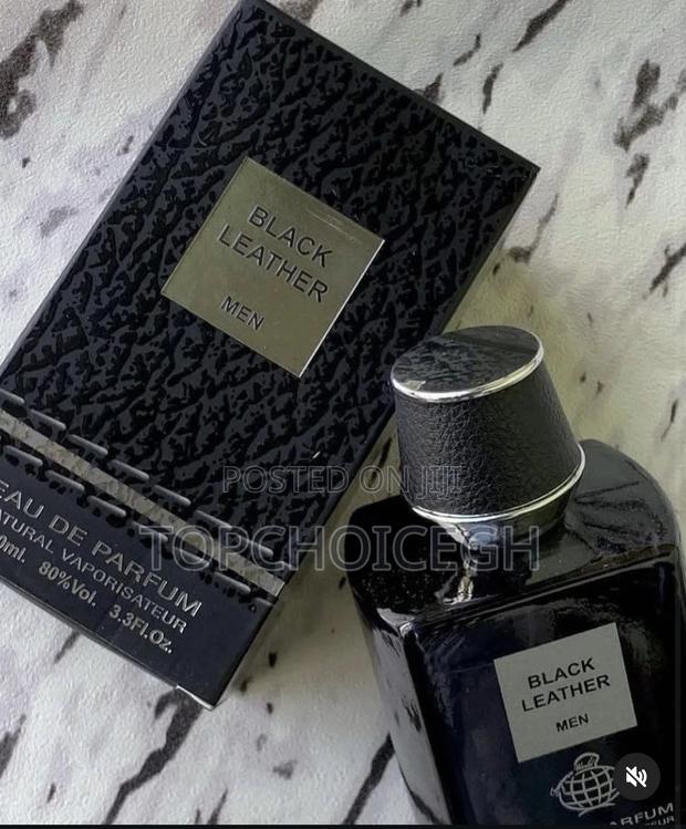 Black Leather Perfume · Photo 2