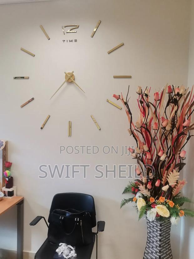 3d Design Clock Working Large Type · Photo 5