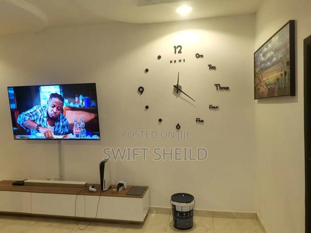 Live Picture Working 3d Clock · Photo 3