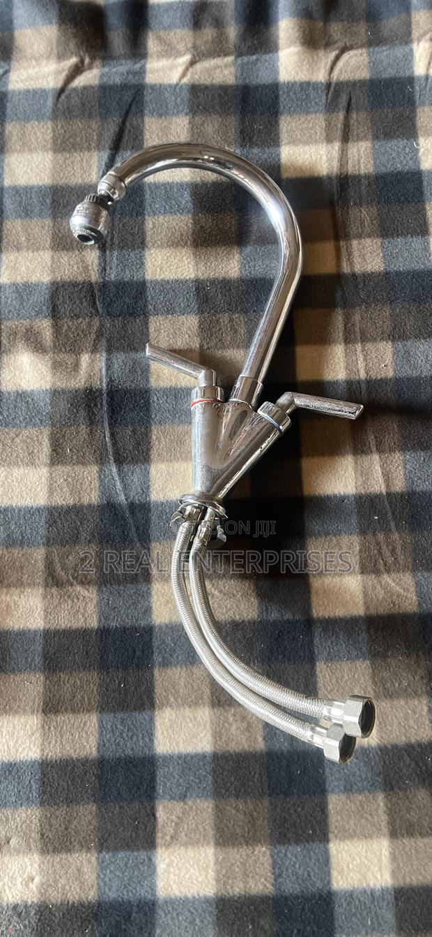 Kitchen Hot and Cold Tap Faucet ( UK Used ) · Photo 1