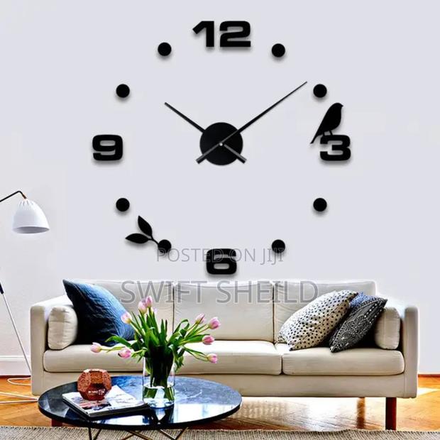 Lovely Bird Design 3d Wall Clock Large 100 to 120cm Diameter · Photo 1