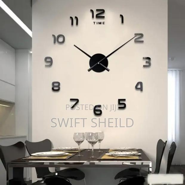 Largest Diameter 3d Wall Clock 100-120 Cm · Photo 1