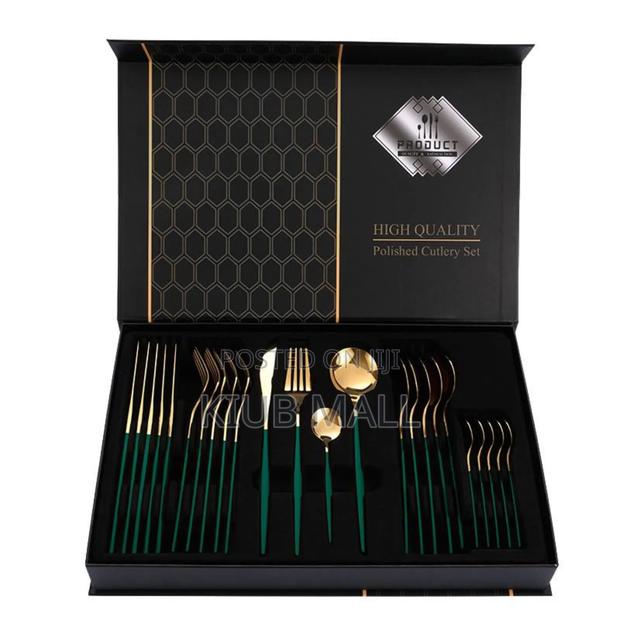 24 Pieces Quality Luxurious Cutlery Set · Photo 4