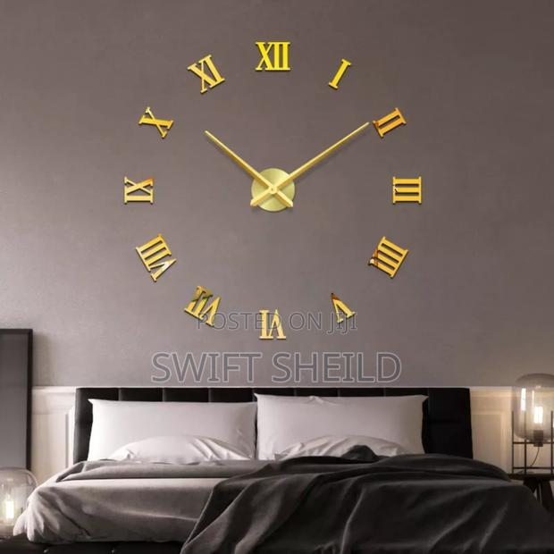 Roman Numeral 3d Wall Clock Larges Diameter 100-120 Cm · Photo 1